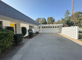 334 Mellow Ln, La Canada Flintridge, CA 91011