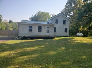 17773 Trolz Rd, Manchester, MI 48158