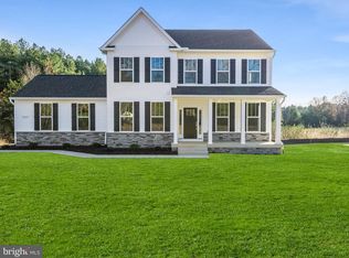 655 Truslow Rd, Fredericksburg, VA 22406