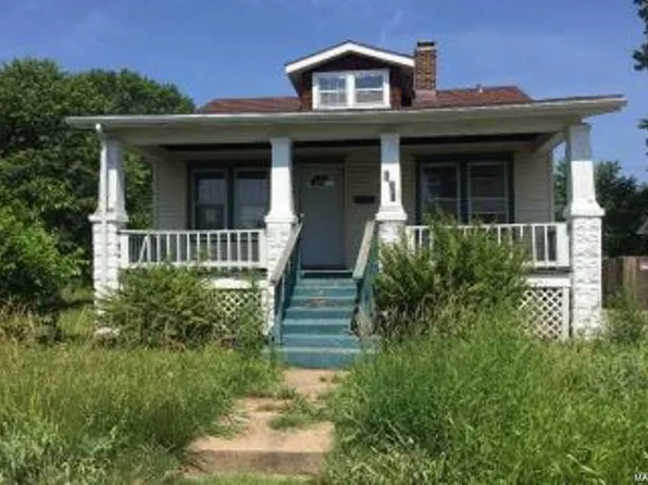 835 N 74th St, East Saint Louis, IL 62203