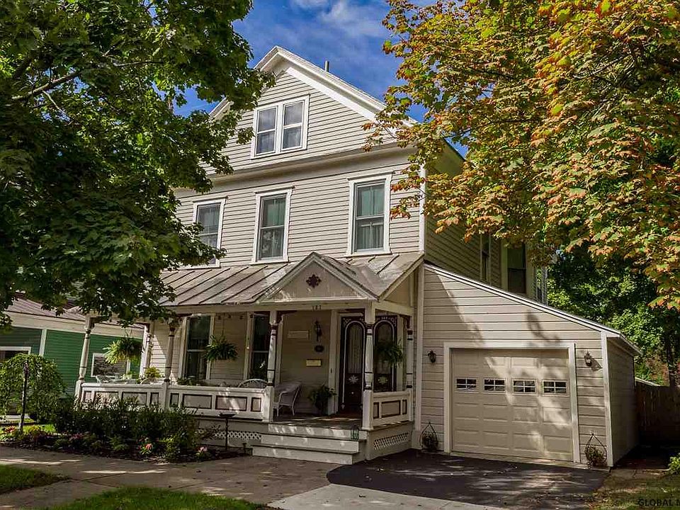 1st image of 137 Lake Ave