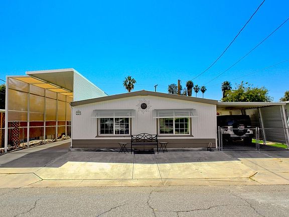 2nd image of 221 N Stardust Ln