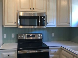 143 Hollis Ln, Wilmington, NC 28409