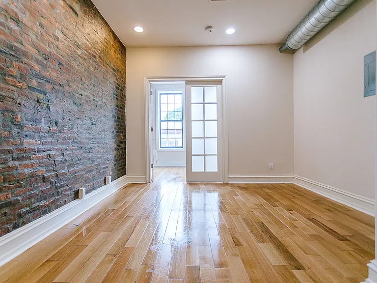 884 Madison St #3L — Photo 5