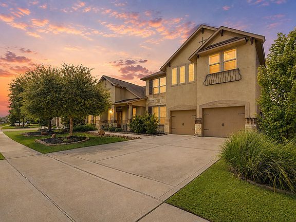 2nd image of 25319 Driftwood Harbor Ln