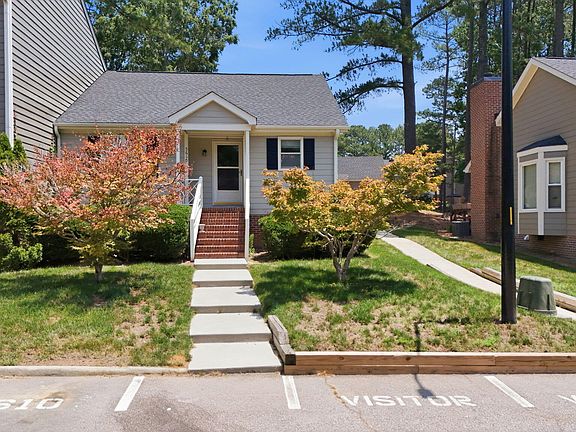 2nd image of 5610 Darrow Dr
