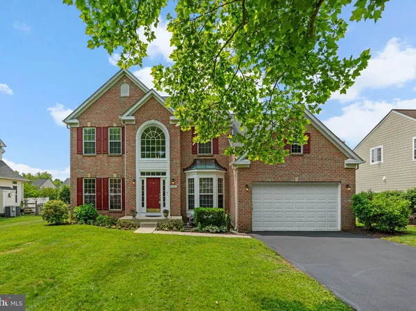 11221 Chaucers Ridge Ct, Laurel, MD 20723