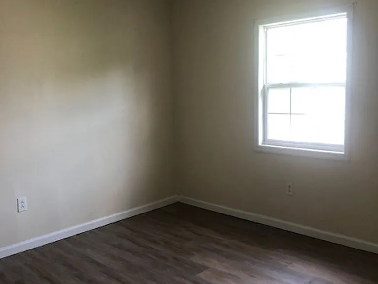 3228 Kanawha Terrace — Photo 6