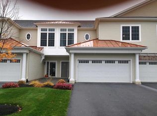 503 Valley Point Dr, Niskayuna, NY 12309