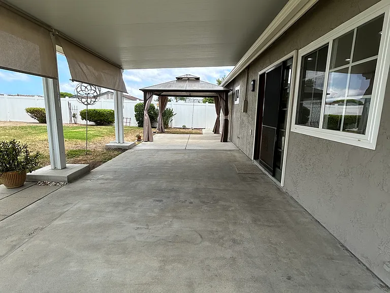 10060 Northrup Point — Photo 31