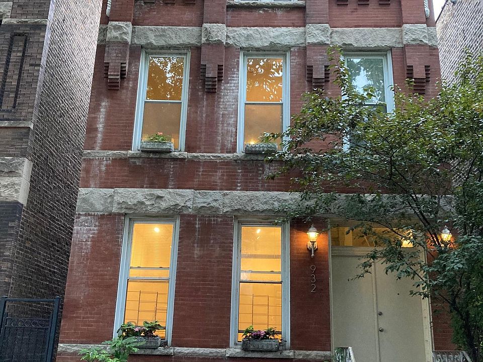 1st image of 932 N Wolcott Ave #2F