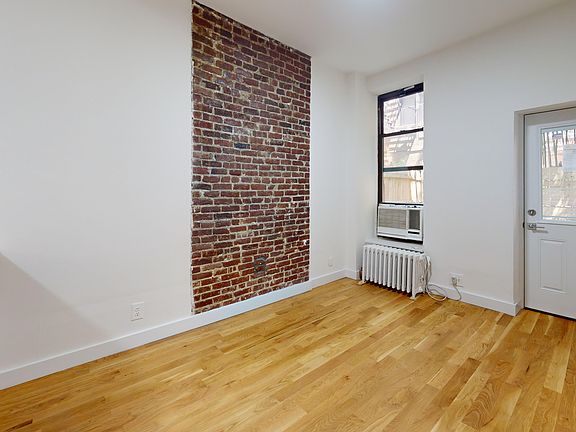 4th image of 525 E 83rd St APT 1R