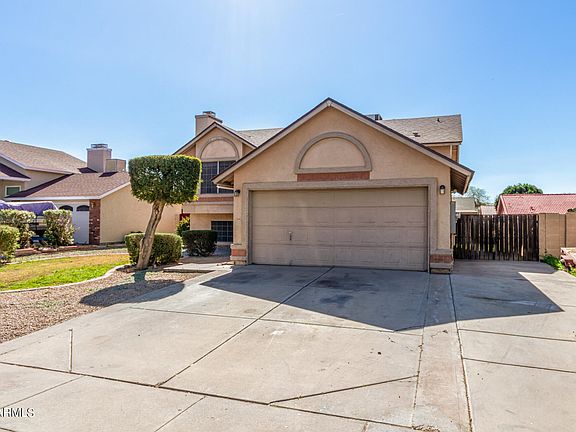3rd image of 8825 W VERNON Avenue