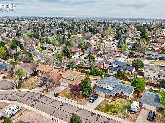 3rd image of 2865 Banderas Ln