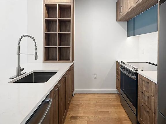 2nd image of 2781 Atlantic Ave #5BB