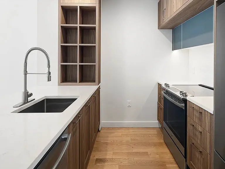 2781 Atlantic Ave #5BB — Photo 2