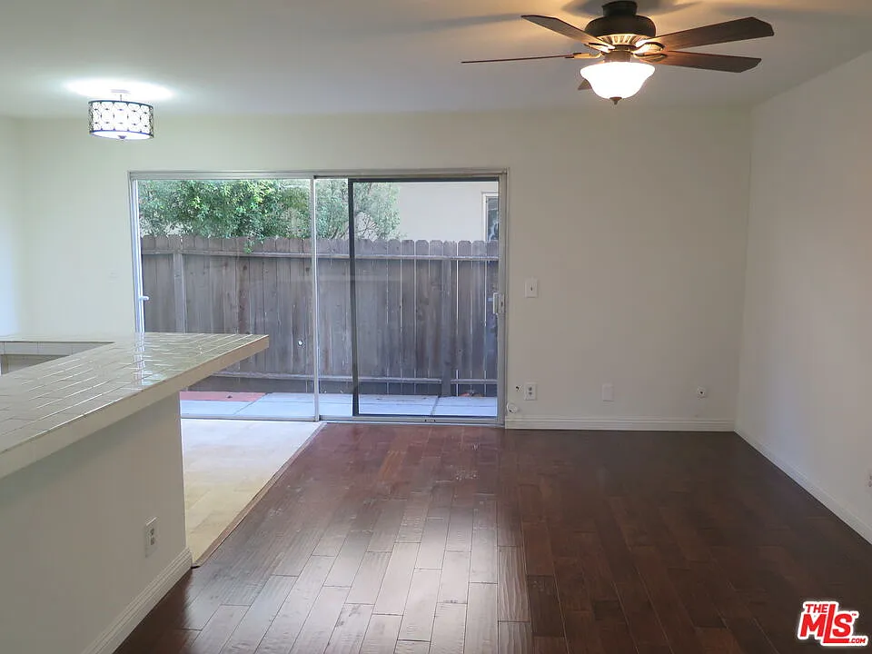 1 bed, 1.0 bath, 700 sqft, $2,275 — Photo 3