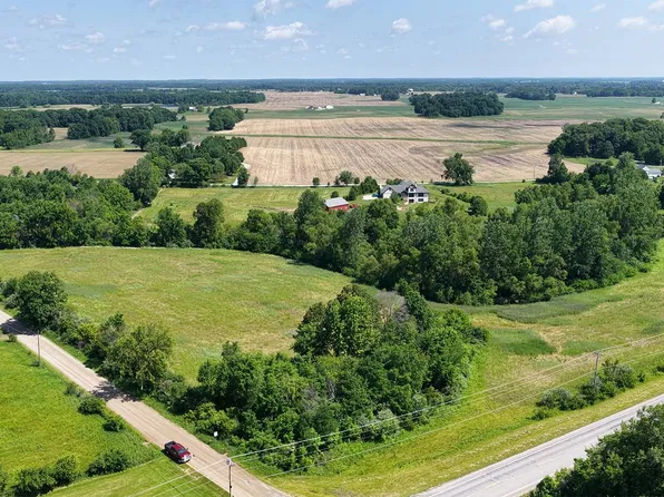 County Road 1075 E, Laotto, IN 46763
