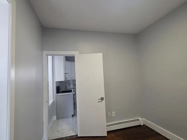 114 Maple St #2 — Photo 5