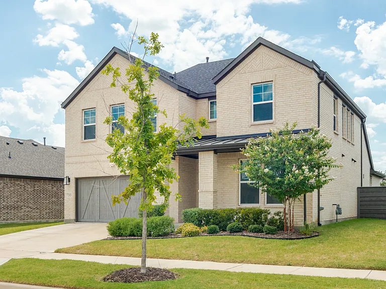 7205 Indian Paint Brush Ln — Photo 2