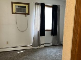 307 S 1st St #2, Marshalltown, IA 50158