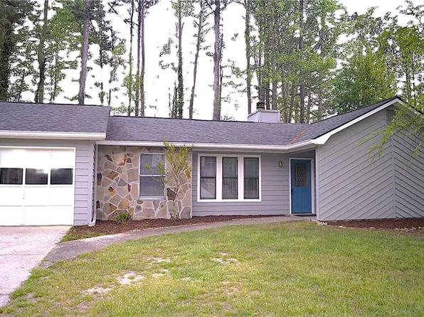 3207 Craven Ridge Dr, Dallas, GA 30127