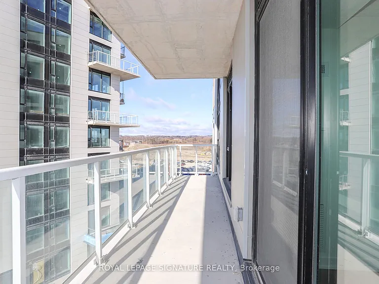 6 David Eyer Rd #601 — Photo 28