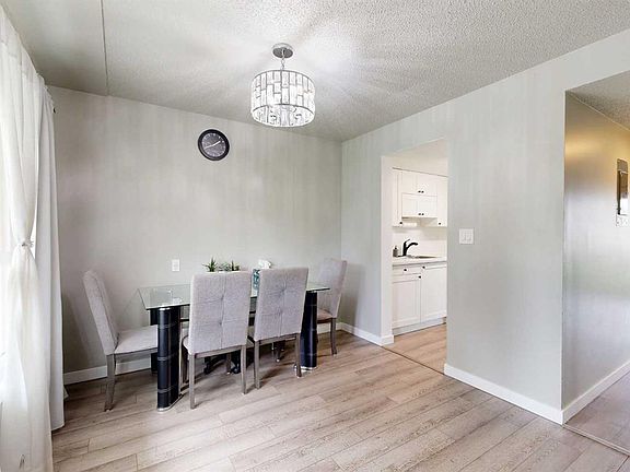 5th image of 9501 S 72nd Ave #118