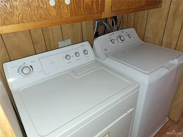 402 Cory Dr #B-10 — Photo 10