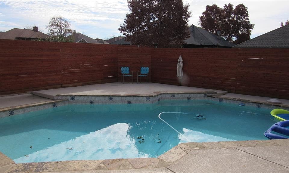 1st image of 2112 Whitehurst Ln
