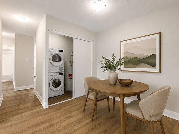 5th image of 25 Lorne Ave #1177028