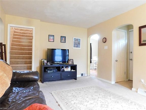 Cozy and inviting Living room.