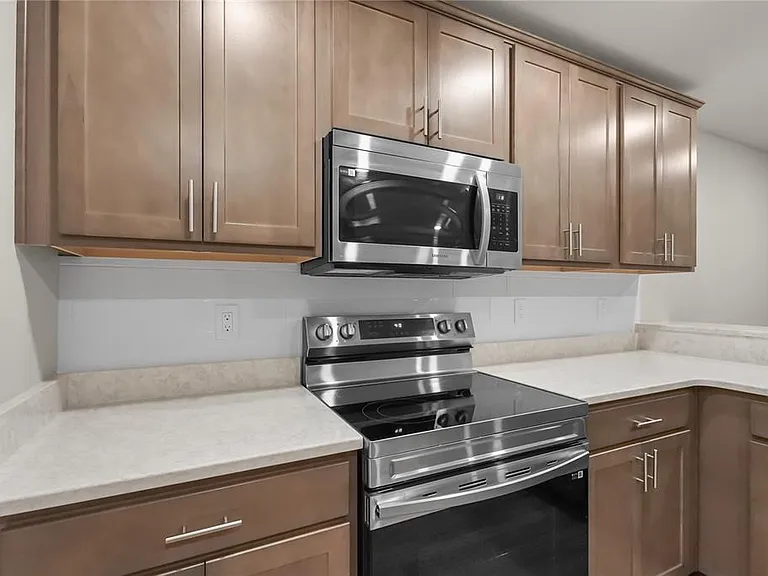 2726 Idyll Lakes Cir — Photo 6