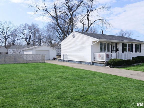 2nd image of 29 Melody Ln