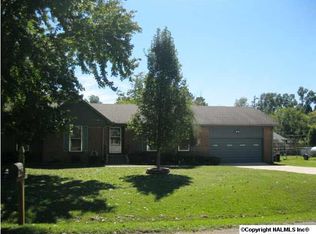 4121 N Southpoint Cir, Gadsden, AL 35907