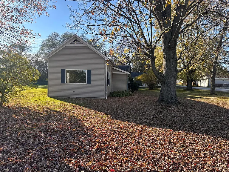 308 Wayne St — Photo 15