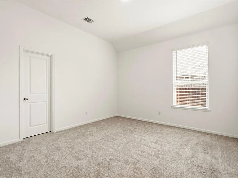 15551 Blue Lake Dr — Photo 18