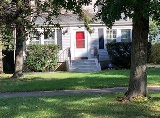 2305 S 10th Ave, Broadview, IL 60155