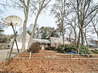 7 16th Ave, Wareham, MA 02571