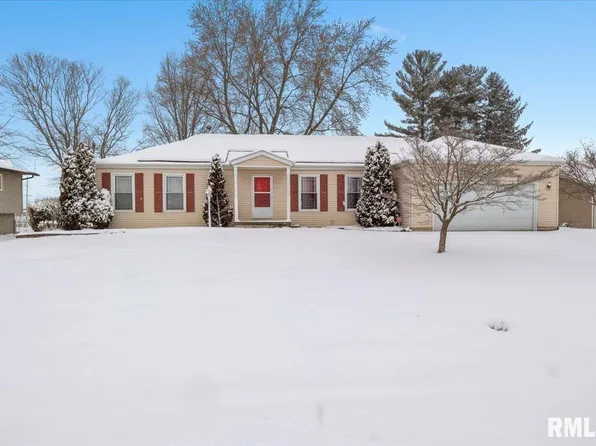 509 Magnolia Dr, Rochester, IL 62563