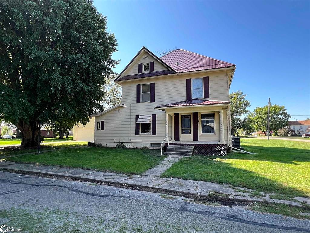 225 N B St, Packwood, IA 52580 Zillow