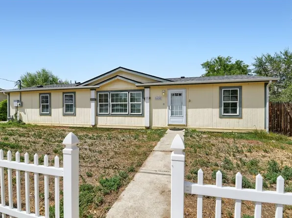 415 E Woodward Ave, Keenesburg, CO 80643