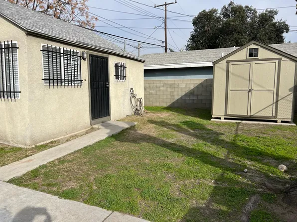 573 E G St, Colton, CA 92324