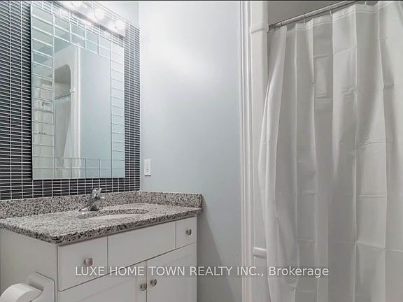 5th image of 6 Willowrun Dr