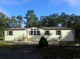 6455 W Oaklawn St, Homosassa, FL 34446