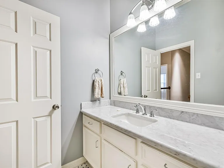 5023 Nolda St — Photo 30