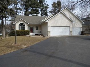 6152 Upper Afton Rd, Woodbury, MN 55125