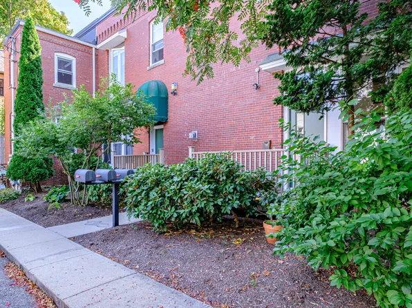 34 Lafayette Street #2, Portland, ME 04101