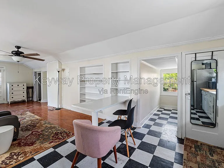 1013 Georgia Ave #B — Photo 6