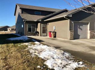 6711 S Tomar Rd, Sioux Falls, SD 57108